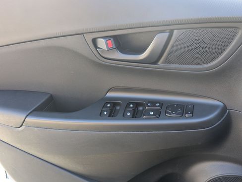 Certified 2023 Hyundai Kona SEL image 10