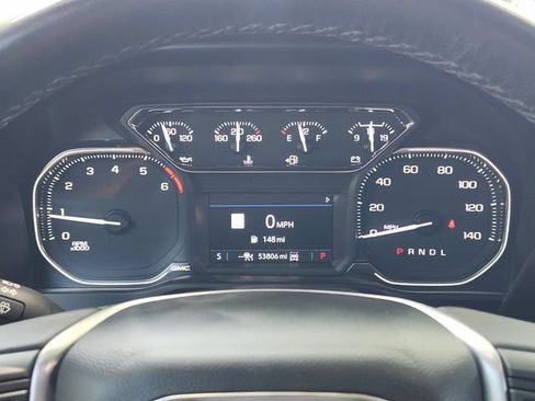 Used 2022 GMC Sierra 1500 SLT AWD/4WD image 16