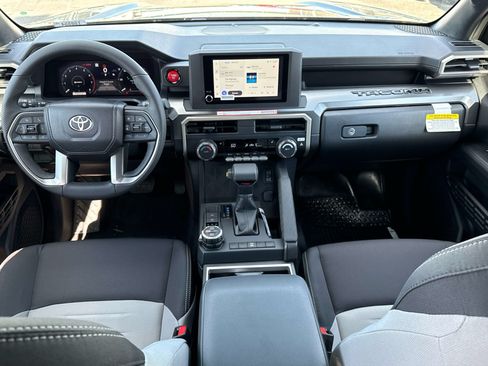 Used 2026 Toyota Tacoma TRD Off-Road AWD/4WD image 12