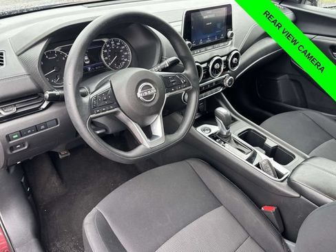 Used 2024 Nissan Sentra SV FWD image 8