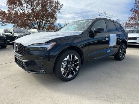 New 2026 Volvo XC60 B5 Plus w/ Protection Package Premier image 3