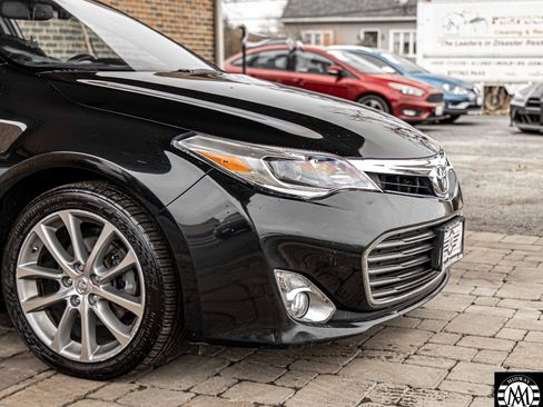 Used 2014 Toyota Avalon XLE Touring image 4