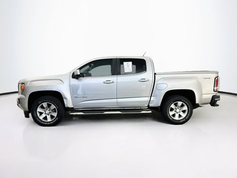 Used 2017 GMC Canyon SLE w/ SLE Convenience Package AWD/4WD image 4