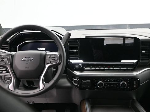 New 2026 Chevrolet Silverado 2500 High Country w/ High Country Premium Package AWD/4WD image 19