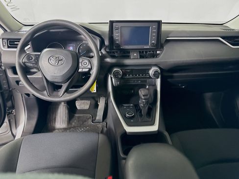 Certified 2022 Toyota RAV4 LE image 21