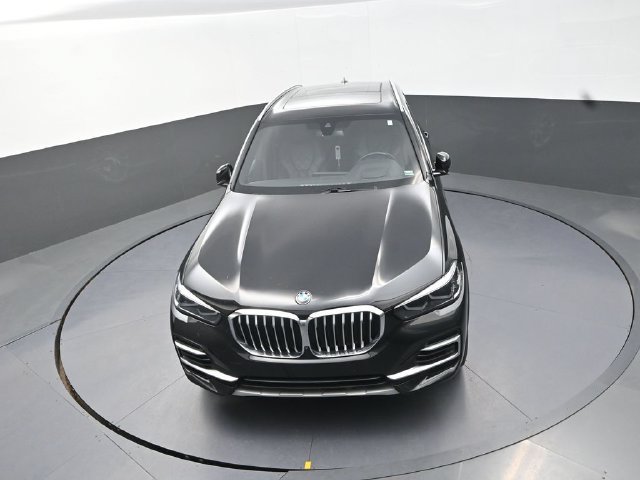 Used 2023 BMW X5 xDrive40i w/ Premium Package AWD/4WD image 13