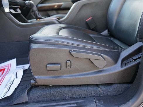 Used 2020 GMC Canyon SLT w/ Trailering Package image 12