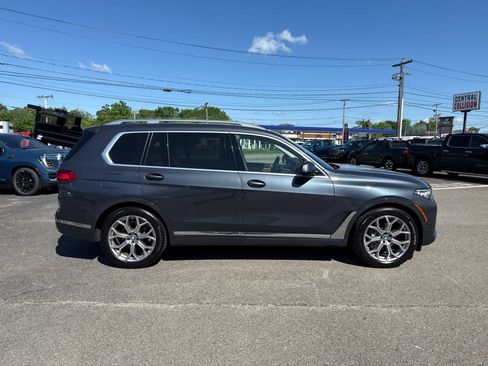 Used 2021 BMW X7 xDrive40i w/ Premium Package AWD/4WD image 6