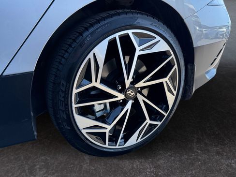 Used 2023 Hyundai Ioniq 6 SEL RWD image 15