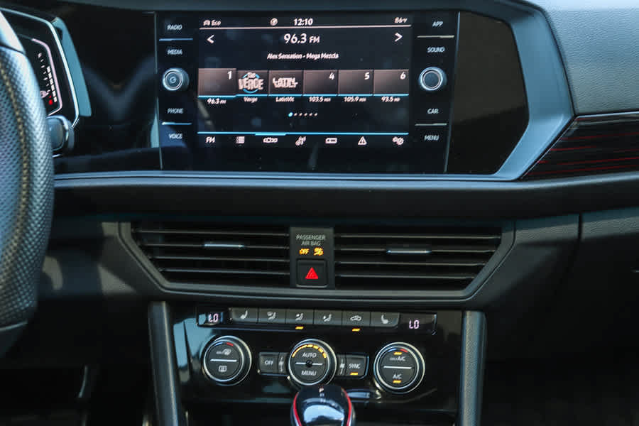 Used 2023 Volkswagen Jetta GLI Autobahn FWD image 13