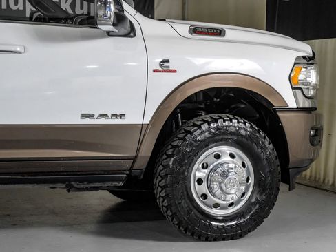 Used 2023 RAM 3500 Limited AWD/4WD image 7