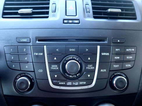 Used 2012 MAZDA MAZDA5 Grand Touring image 63