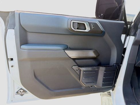 Used 2021 Ford Bronco Outer Banks w/ Sasquatch Package image 23