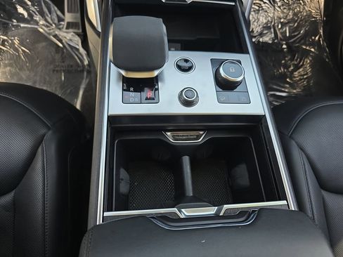 Certified 2023 Land Rover Range Rover Autobiography image 26