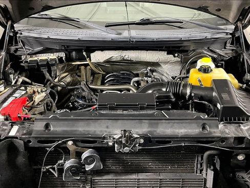 Used 2014 Ford F150 Lariat w/ Equipment Group 502A Luxury image 13