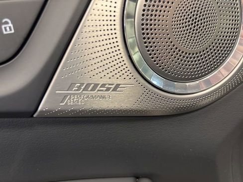 Used 2025 Buick Enclave Avenir w/ Super Cruise Package image 43