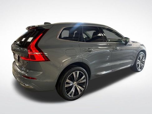 Used 2023 Volvo XC60 B5 Plus w/ Climate Package AWD/4WD image 6