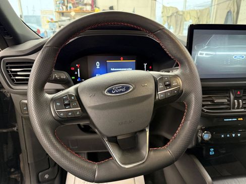 Used 2023 Ford Escape ST-Line w/ Tech Pack #1 image 15