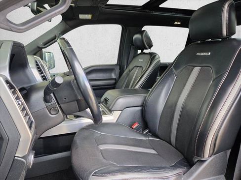 Used 2018 Ford F150 Platinum w/ Equipment Group 701A Luxury AWD/4WD image 11