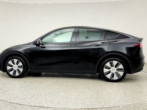 Used 2023 Tesla Model Y Long Range AWD/4WD image 8