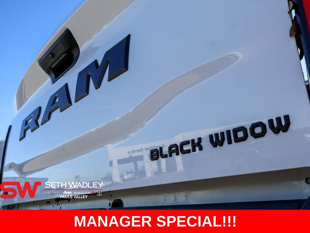 New 2025 RAM 2500 Big Horn AWD/4WD image 12