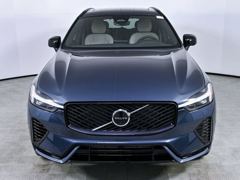 New 2026 Volvo XC60 T8 Plus w/ Protection Package Premier AWD/4WD image 34