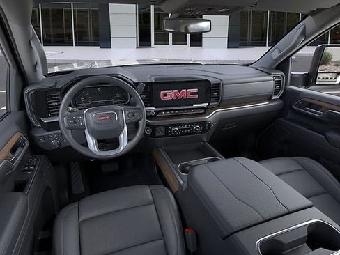 New 2026 GMC Sierra 2500 SLT w/ Max Trailering Package AWD/4WD image 15