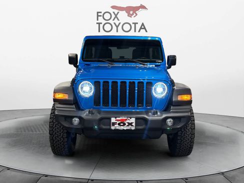 Used 2022 Jeep Wrangler Unlimited Sport AWD/4WD image 9