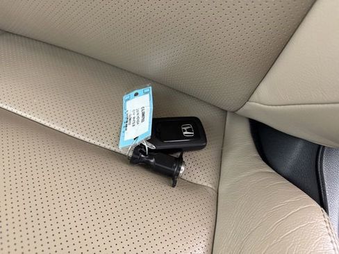 Used 2016 Honda CR-V EX-L image 34