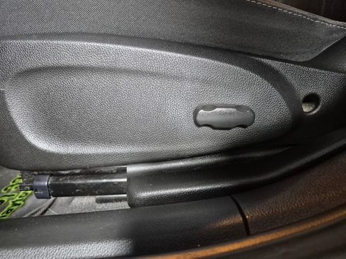 Used 2018 Chevrolet Sonic LT w/ Convenience Package FWD image 16