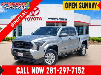 Used 2025 Toyota Tacoma SR5 RWD video 1