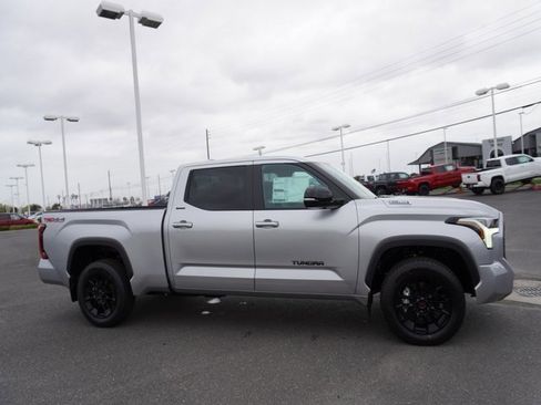 New 2025 Toyota Tundra Limited image 4