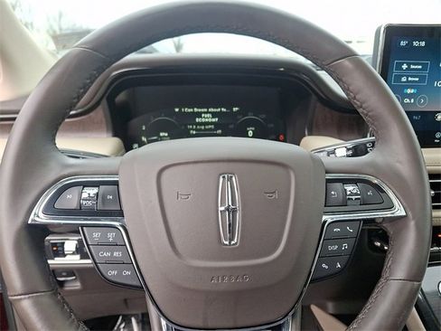 Used 2022 Lincoln Nautilus Reserve image 20