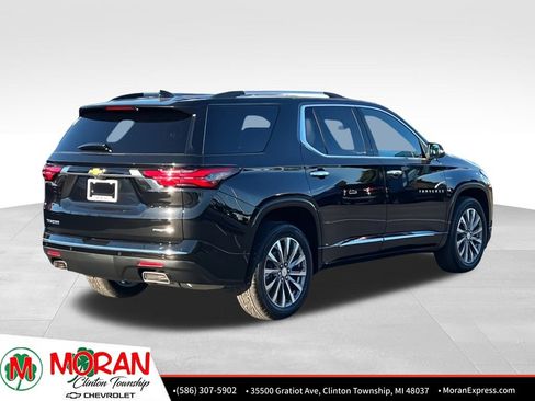 Certified 2023 Chevrolet Traverse Premier w/ LPO, Floor Liner Package image 6