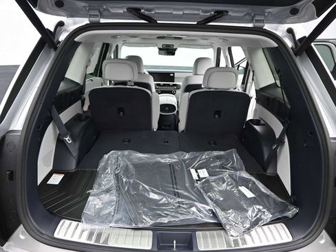 New 2026 Hyundai Palisade Calligraphy image 13