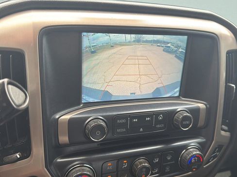 Used 2019 GMC Sierra 2500 Denali w/ Duramax Plus Package AWD/4WD image 25