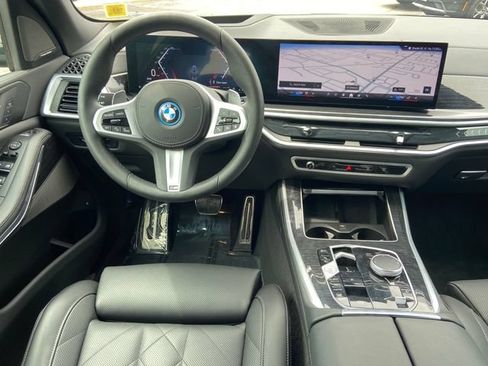 Used 2024 BMW X5 xDrive50e w/ M Sport Package AWD/4WD image 12