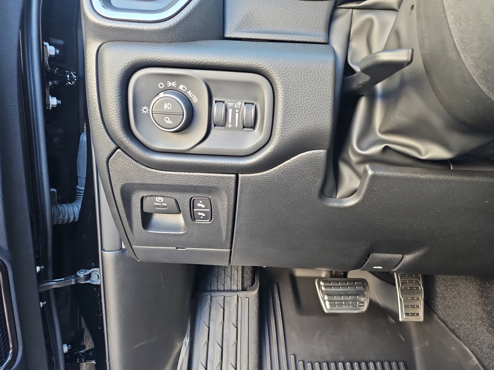 Used 2026 RAM 1500 RHO AWD/4WD image 33