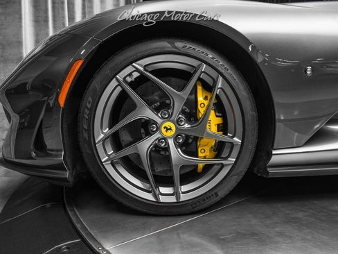 Used 2019 Ferrari 812 Superfast image 44