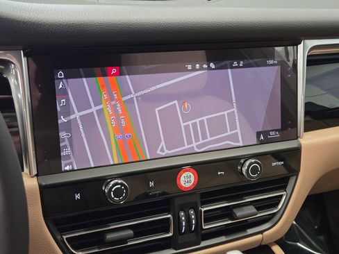 New 2026 Porsche Macan AWD/4WD image 19
