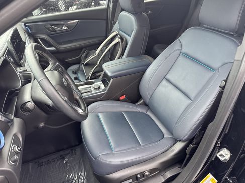 Used 2023 Chevrolet Blazer RS w/ Driver Confidence II Package FWD image 22