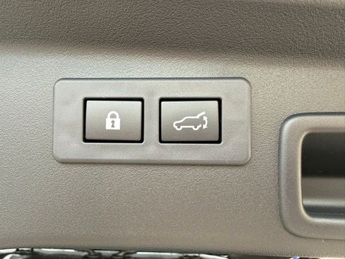 New 2026 Subaru Outback Premium image 31