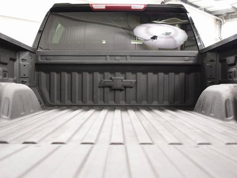 Used 2025 Chevrolet Silverado 1500 RST image 23