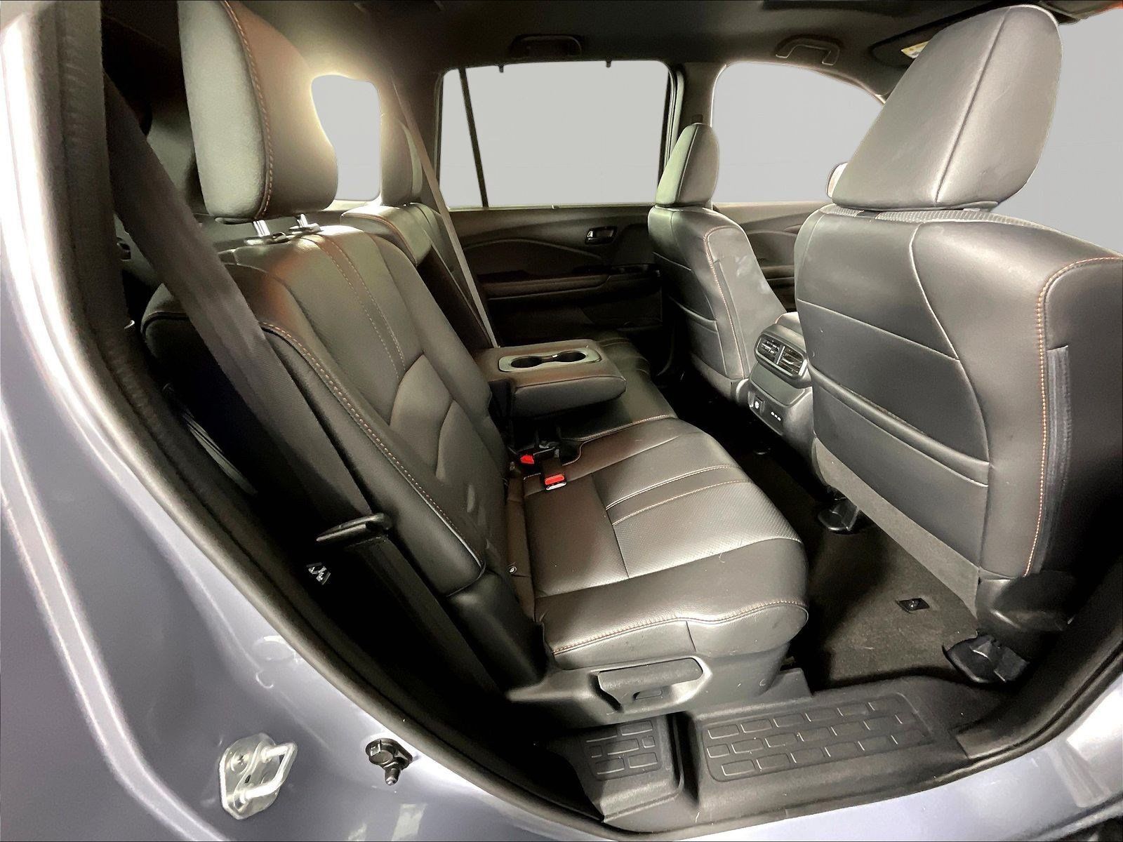 Used 2025 Honda Passport TrailSport image 25