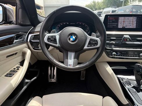 Used 2020 BMW M550i xDrive w/ Premium Package AWD/4WD image 6