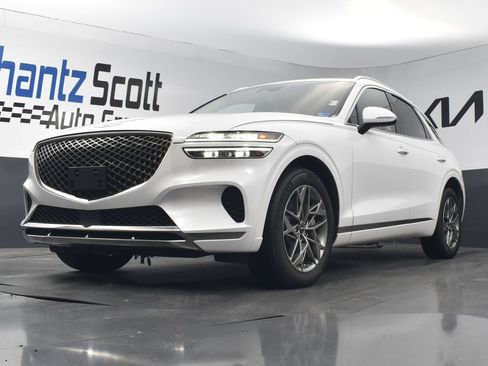 Used 2025 Genesis GV70 2.5T AWD/4WD image 17