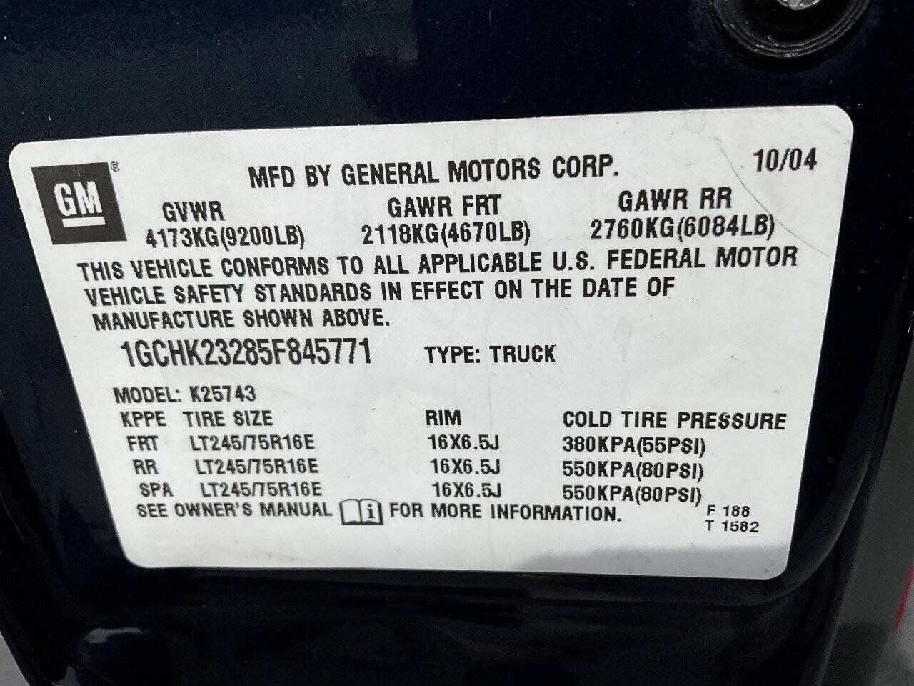 Used 2005 Chevrolet Silverado 2500 LS w/ Heavy-Duty Power Package AWD/4WD image 20