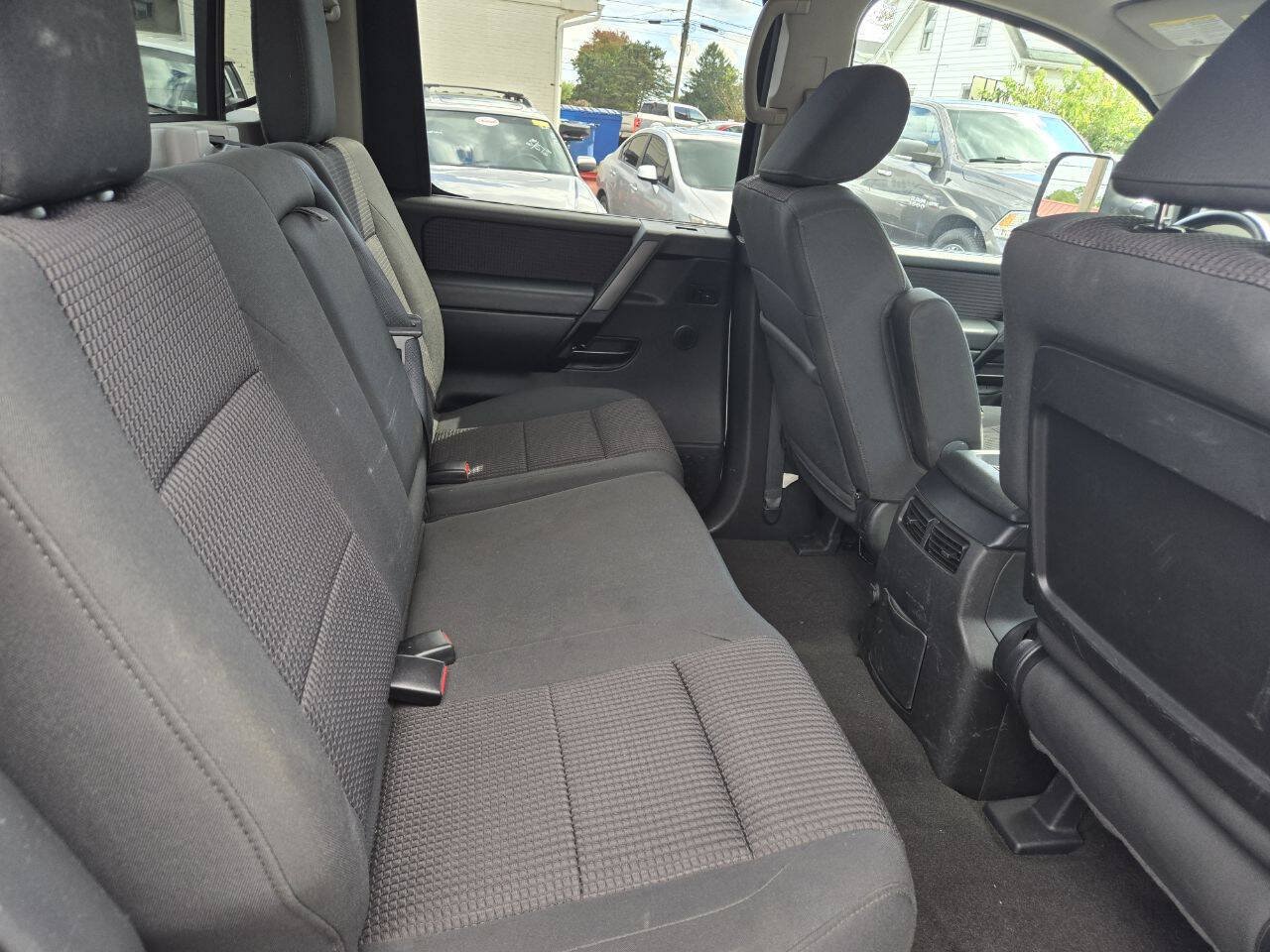 Used 2012 Nissan Titan SV w/ SV Premium Utility Pkg AWD/4WD image 24