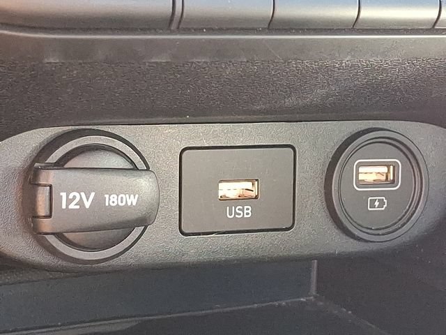 Certified 2023 Hyundai Elantra Limited FWD image 25
