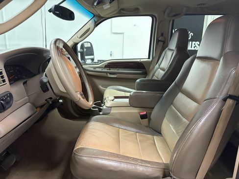 Used 2003 Ford Excursion Eddie Bauer AWD/4WD image 18